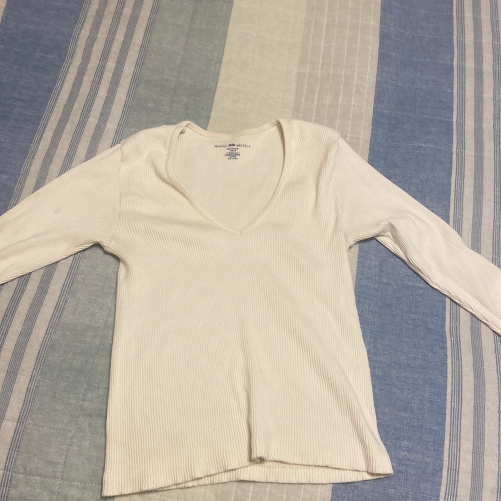 Brandy melville long sleeve white sweater top